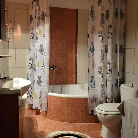 Unique Cozy * Néa Péramos
